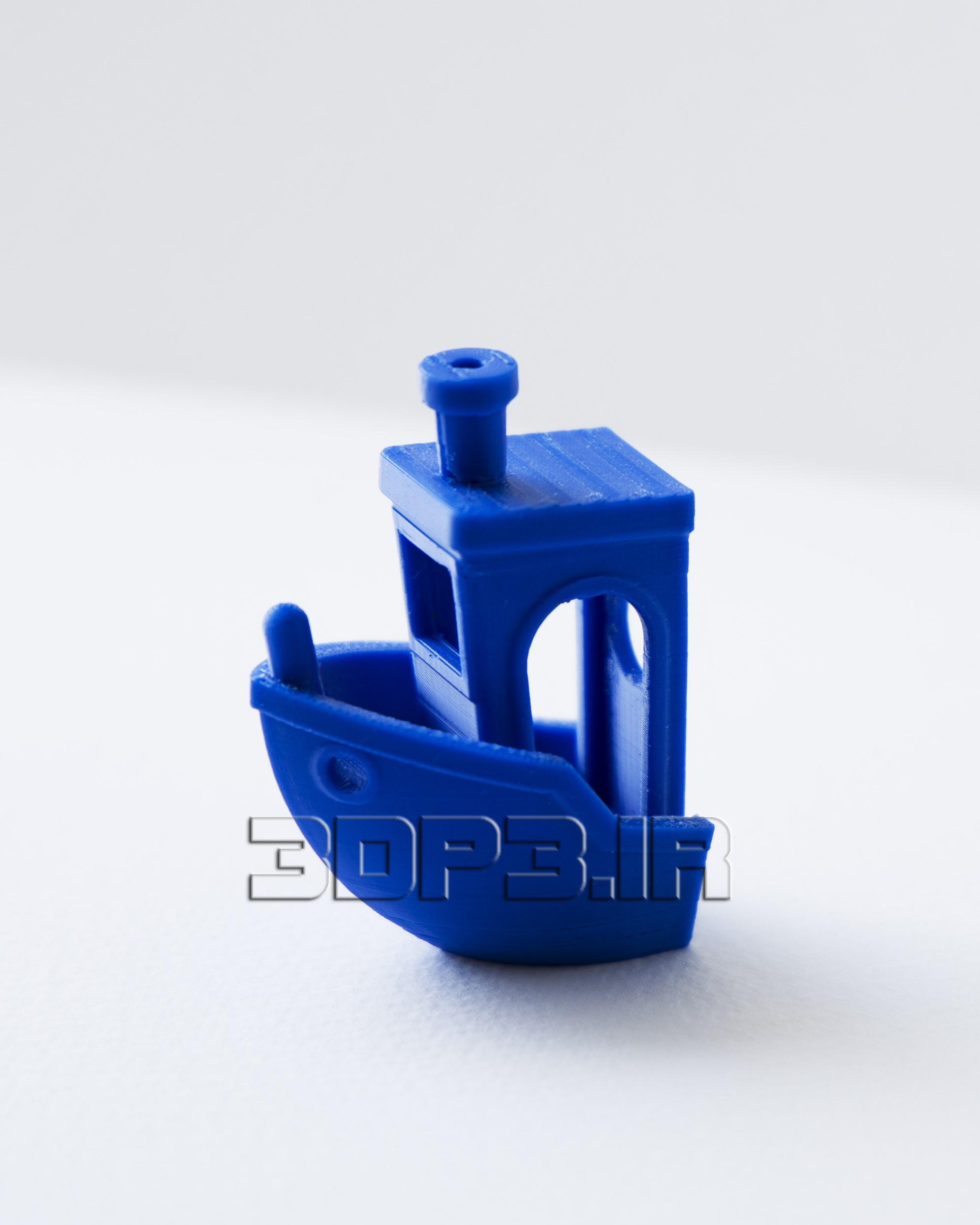 قلاپ دیواری قایقی